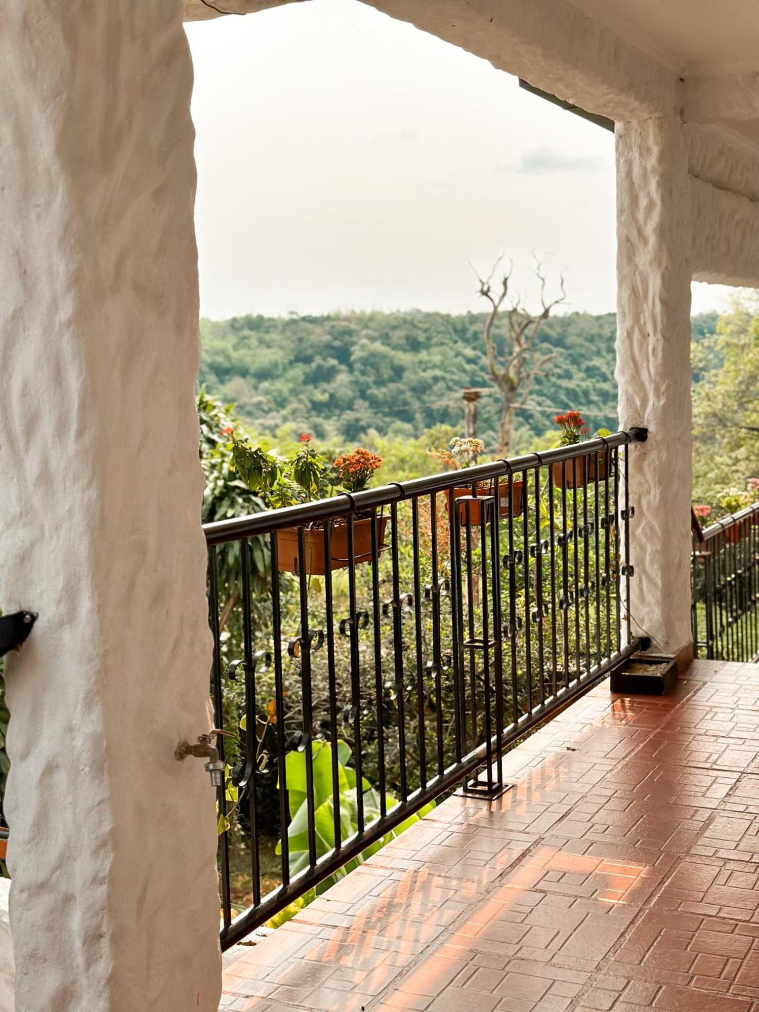 Mediterraneo Suites Puerto Iguazu Luaran gambar